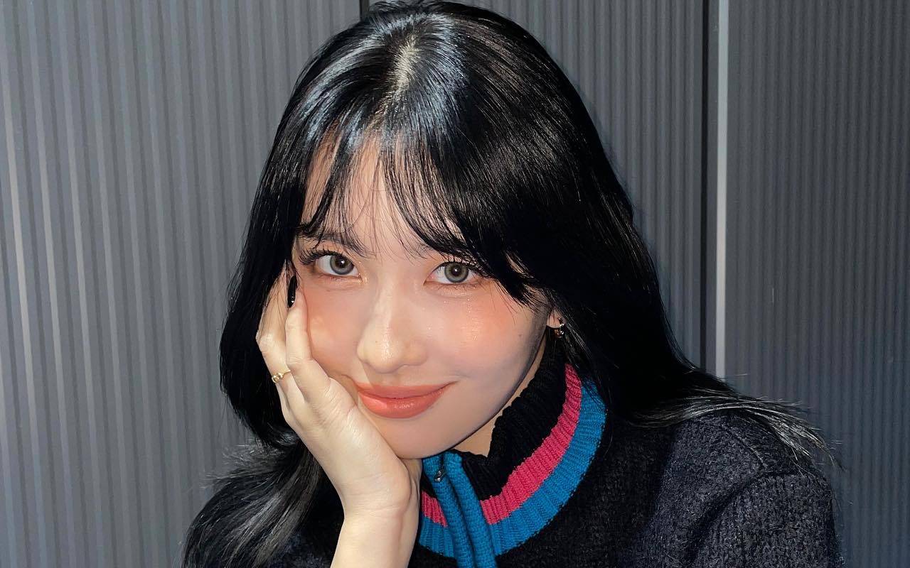 Momo TWICE Akui Selama Ini Pakai Nama Palsu