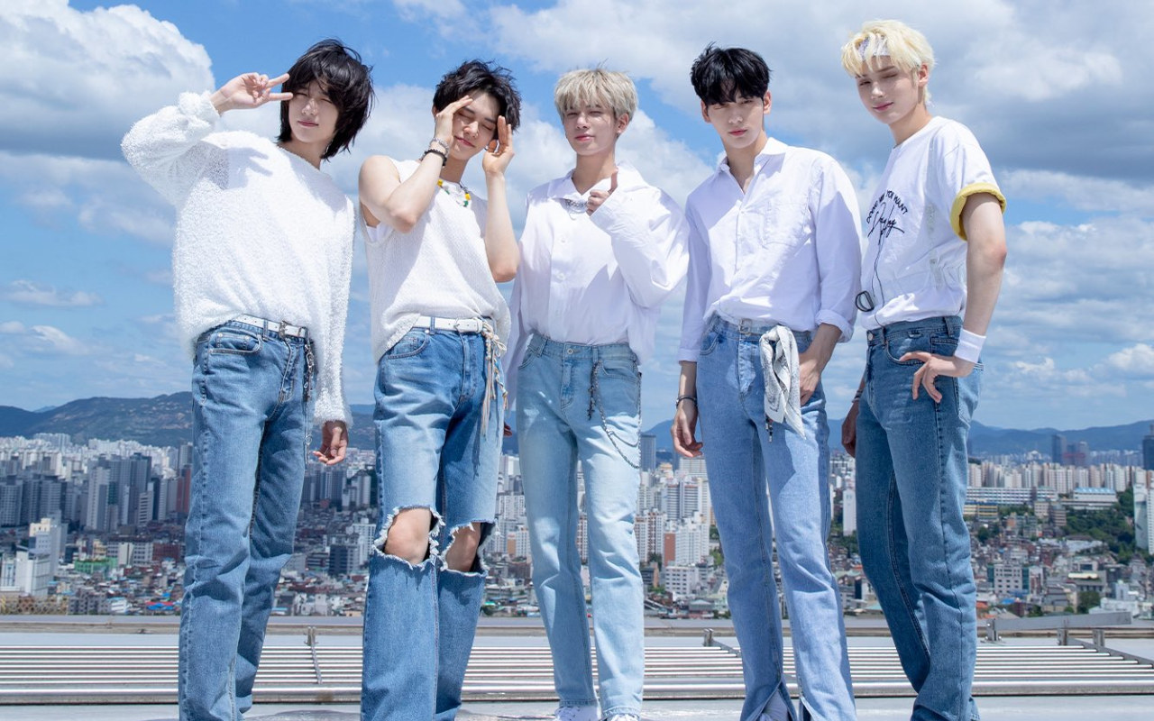 TXT Lari-Larian di Padang Rumput Dalam 'Sugar Rush Ride', Lokasi Syuting di Bali Bikin Gempar