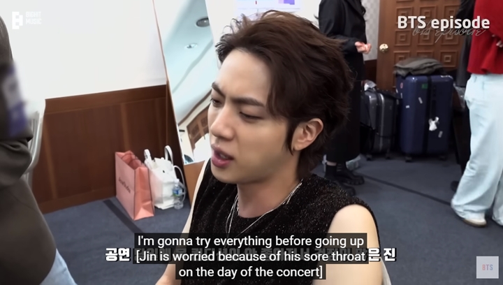 Jin Terungkap Sakit Saat BTS Konser di Busan