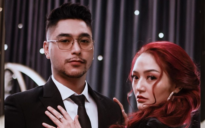 Alasan Pacar Bule Nikita Mirzani Mualaf, Fitri Salhuteru Singgung Mental Health - Topik Pagi