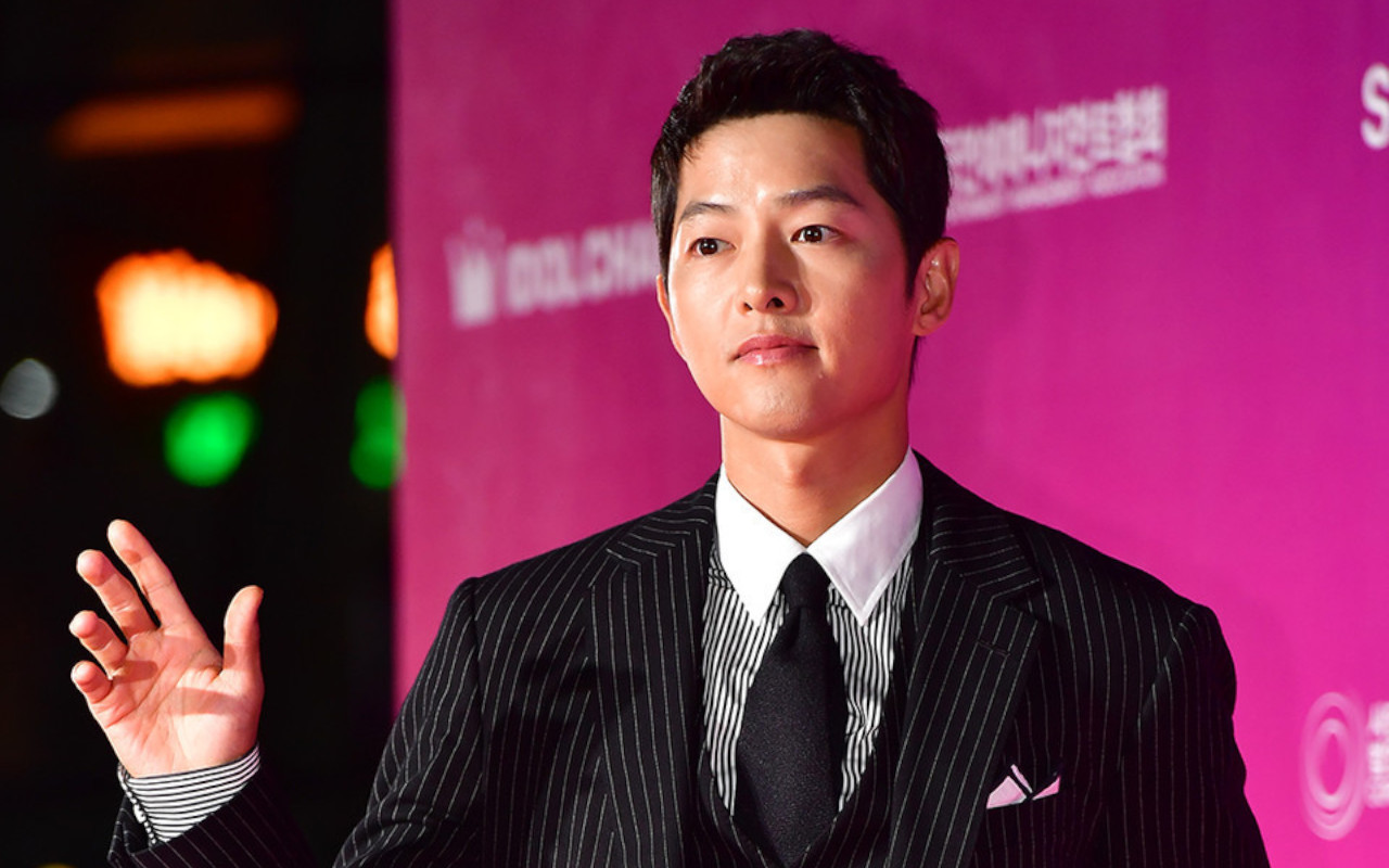 Song Joong Ki Juga Bingung, Sudah Punya Fancafe Sebelum Jadi Artis