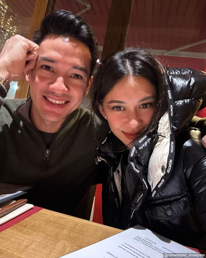 Andrew White dan Nana Mirdad