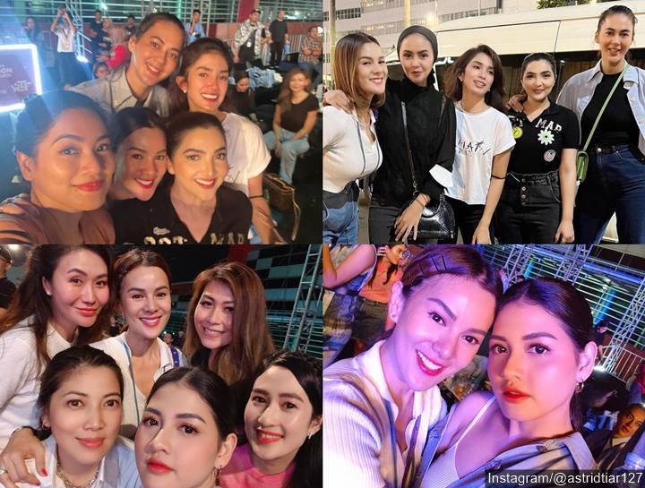 Selfie Ibu-Ibu Cantik