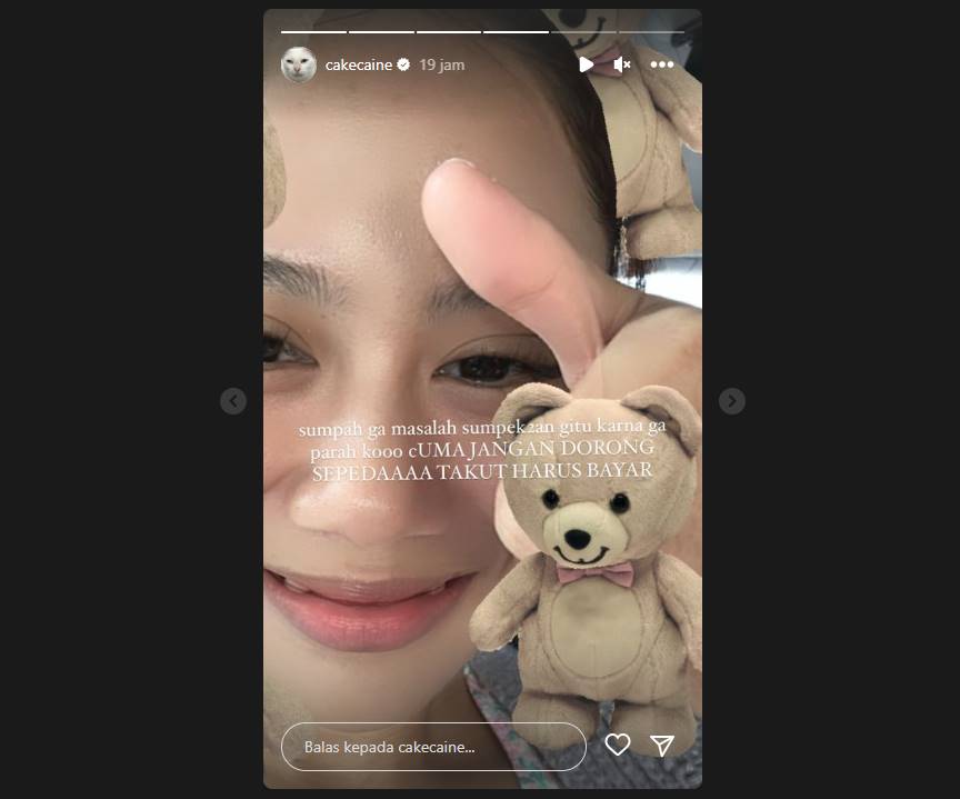 Dijuluki Seperti Jeje, Nadin Amizah Klarifikasi Soal Teriak Kala Dikerubungi Fans