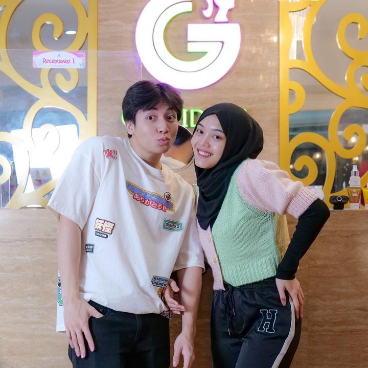 Putri Delina dan Jeffry Reksa