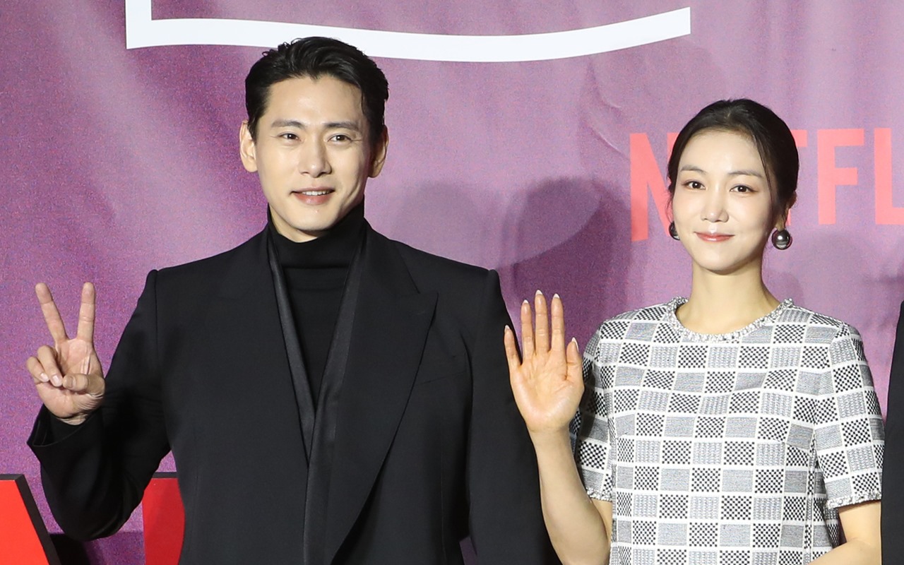 Kim Ok Vin Kagumi Ketampanan Yoo Teo Sebelum Bintangi 'Love to Hate You'