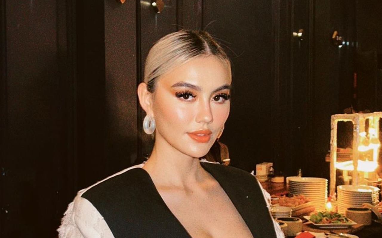 Agnez Mo Mendadak Keluhkan Soal Bentuk Badan