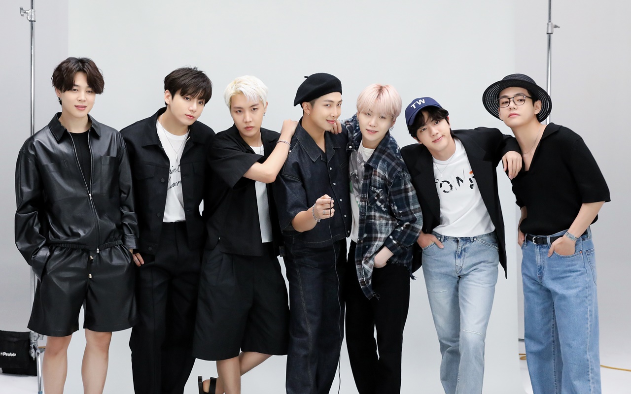 BTS Borong Piala, Ini Daftar Pemenang Circle Chart Music Awards 2022