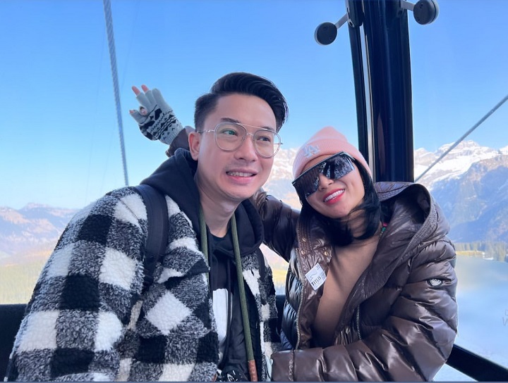 Naik Gondola