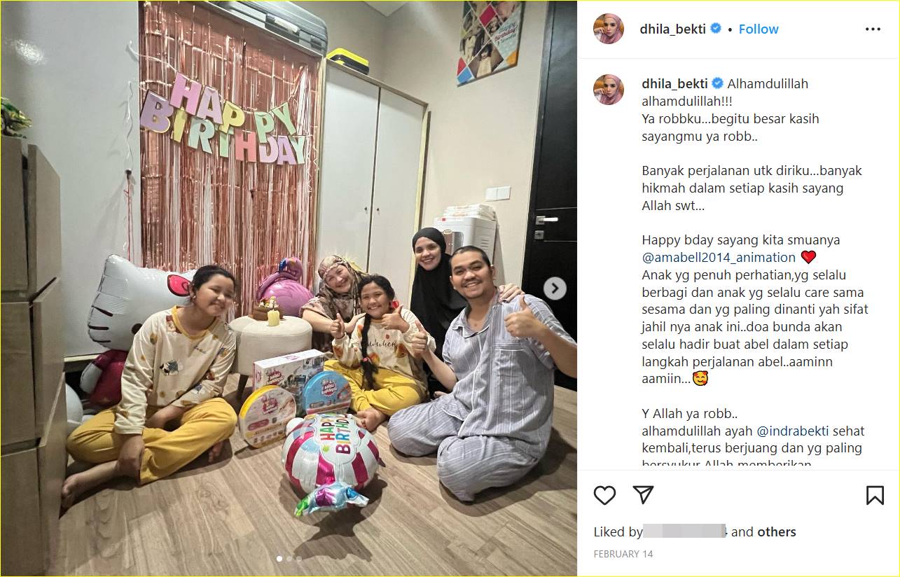 Post Aldila Jelita bersama Indra Bekti dan kedua putri
