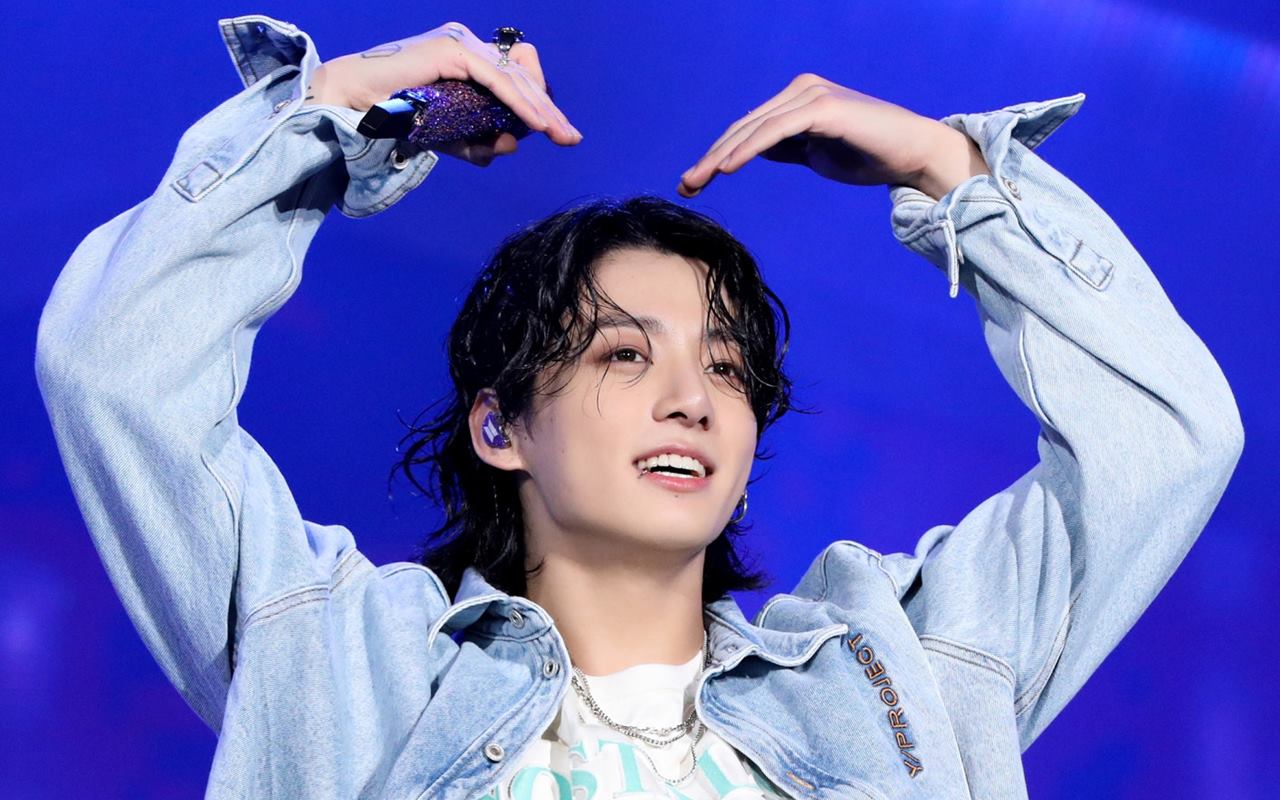 Informasi Pribadi Jungkook BTS Termasuk Status Kencan Dijual Sasaeng, Fans Meradang