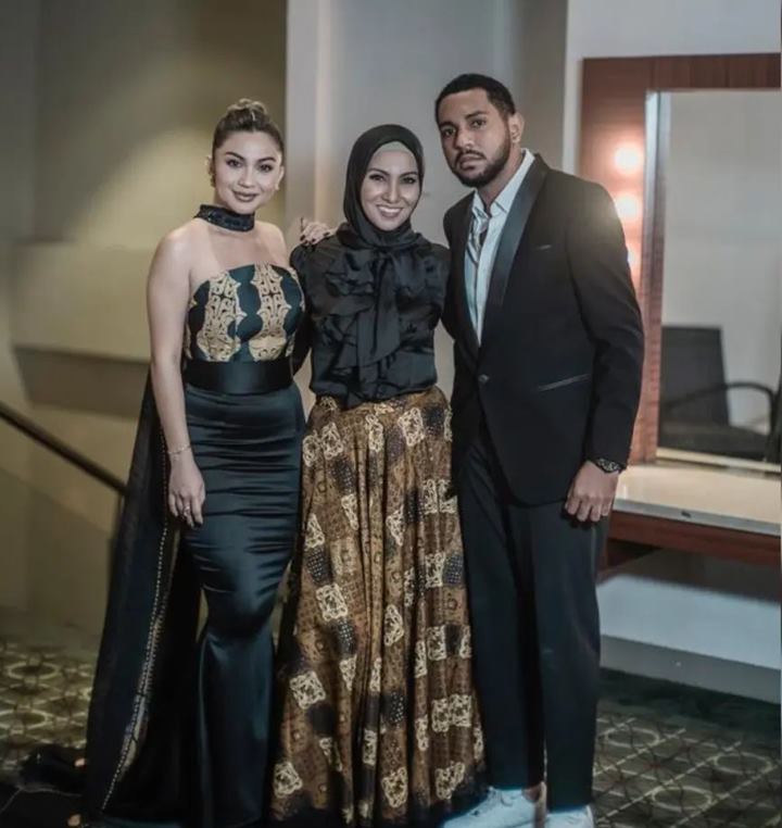 Kebersamaan dengan Ibu di Gala Premiere