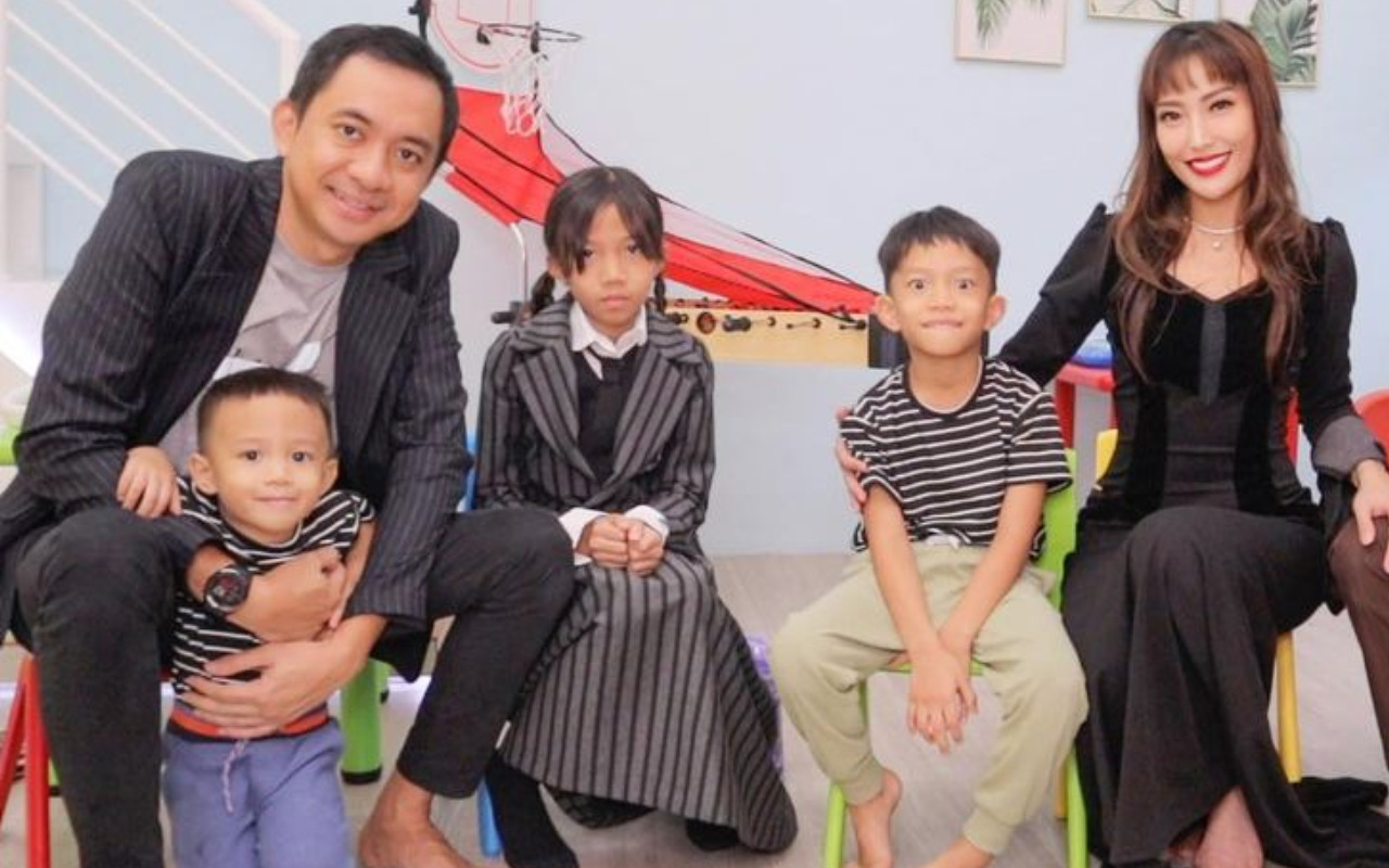 Ayu Dewi Siapkan Jawaban Kocak Jika Anaknya Ragukan Keharmonisan Orangtua