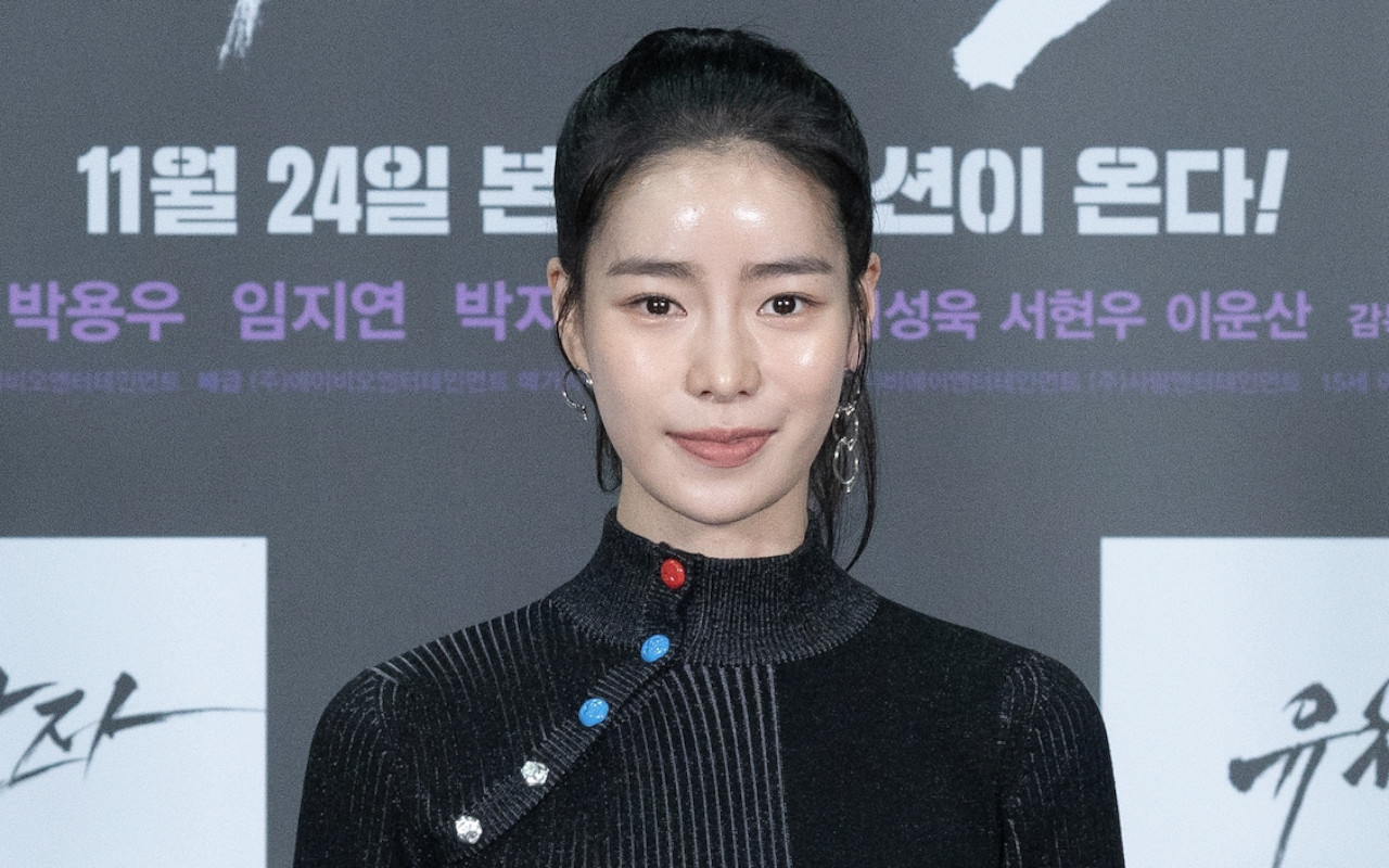 Lim Ji Yeon Pancarkan Aura Mahal di 'The Glory', Outfitnya Cepat Ludes