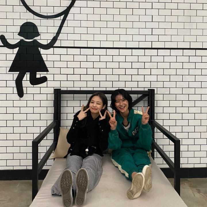 Jennie BLACKPINK dan Jung Ho Yeon