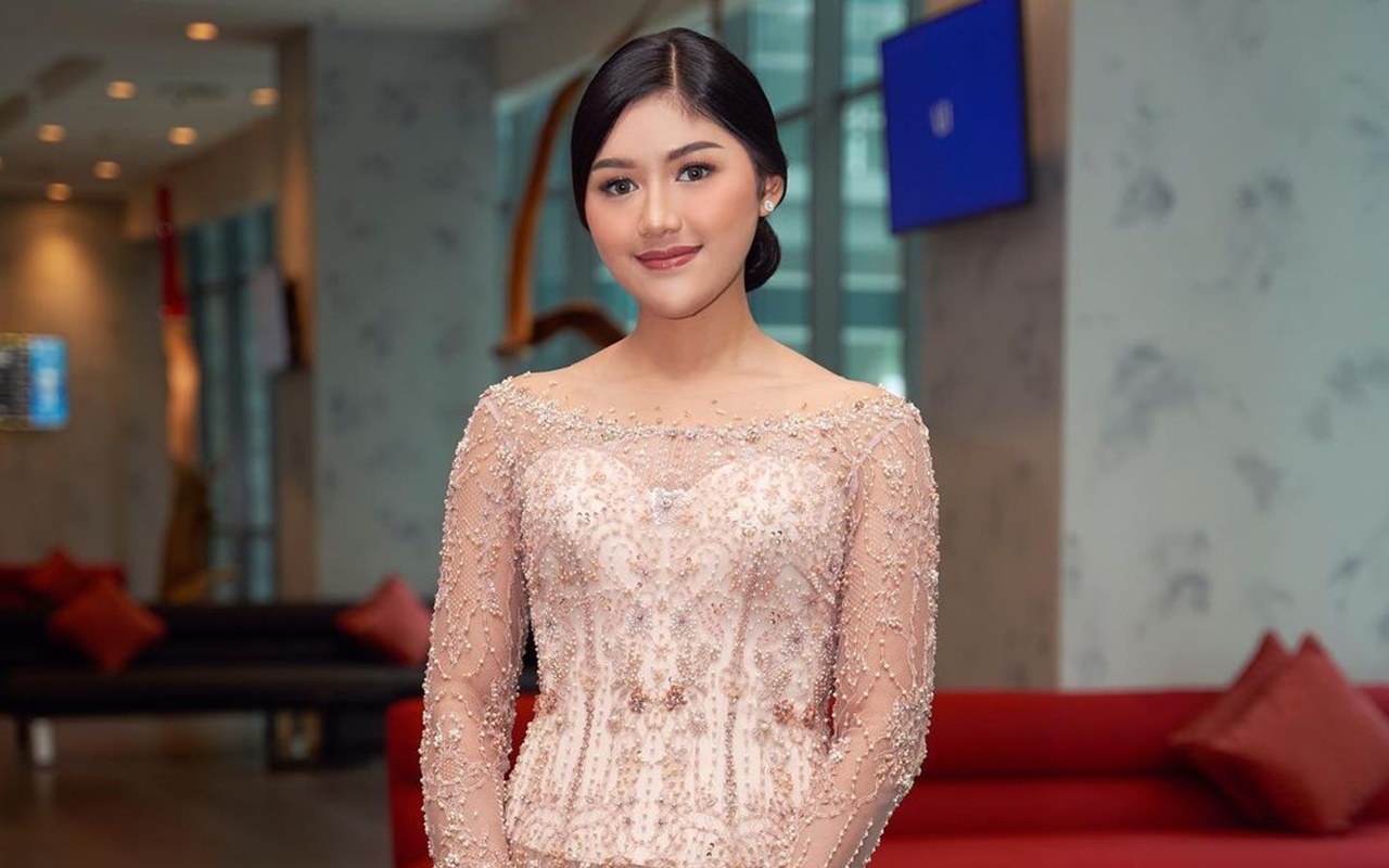 Erina Gudono Bakal Hadir di Event Paris Fashion Week, Outfit yang Dipakai Stylish Abis