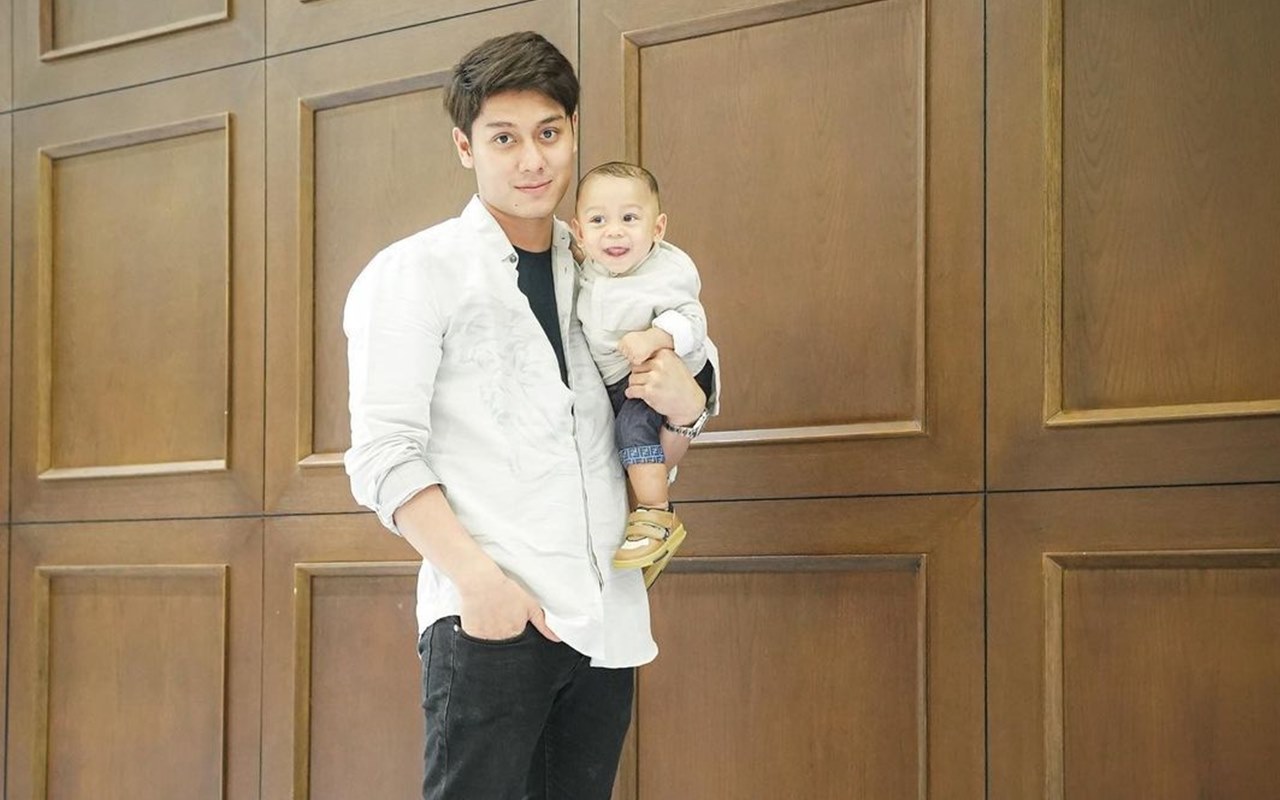 Tampil Macho Bareng Baby L, Rizky Billar: Bikin Senyum-senyum Sendiri