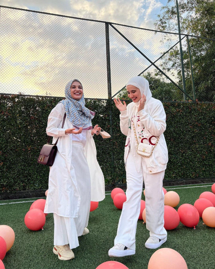 Zaskia dan Shireen Sungkar