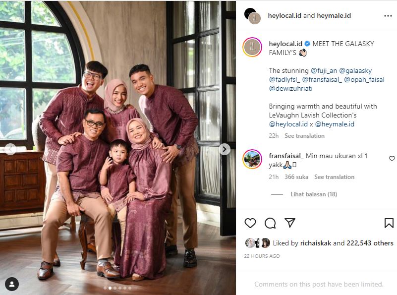 Fadly Faisal Photoshoot Bareng Keluarga Lengkap, Fokus Rebecca Klopper Justru Ke Oma Dewi