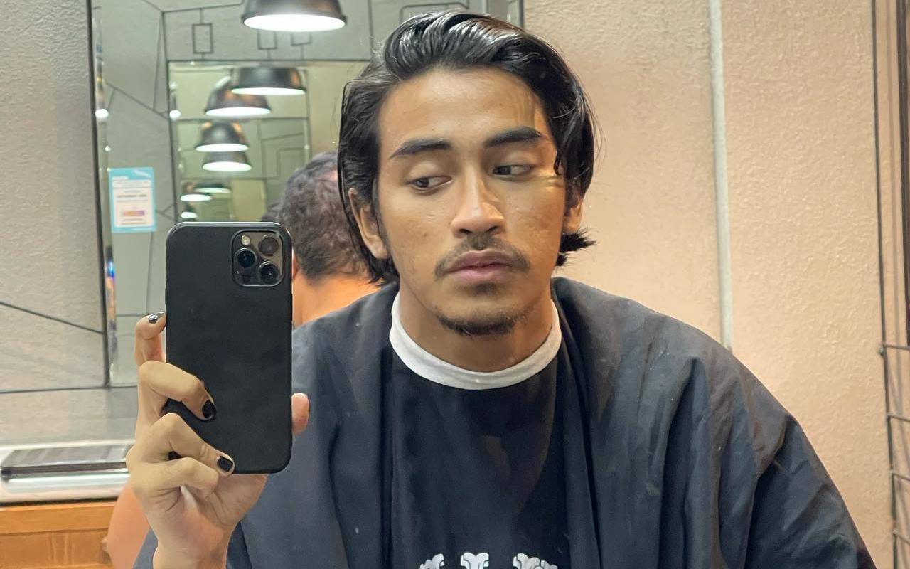 Abidzar Al Ghifari Cukur Kumis & Hempas Rambut Gondrong, Penampilan Baru Bikin Meleyot