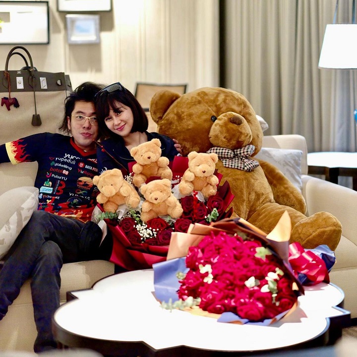 Mesra Rayakan Valentine 