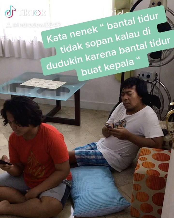 Tegur Diselingi Candaan