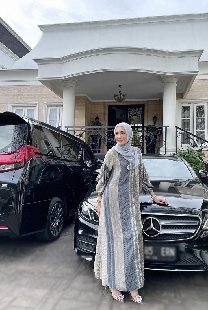 Punya Rumah Megah