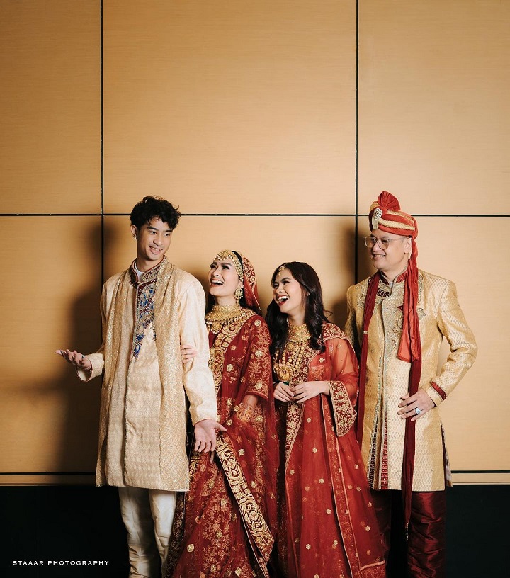 Keluarga Cemara Cosplay Ala Bollywood