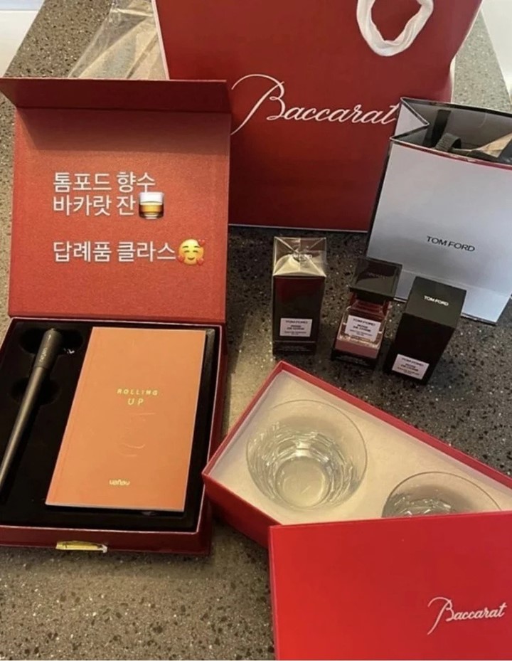 Mewahnya Souvenir Nikahan Lee Seung Gi & Lee Da In Dibandingkan dengan Hyun Bin-Son Ye Jin