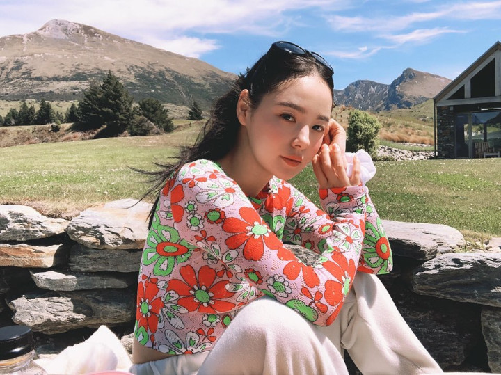 Konsisten dengan Look Natural