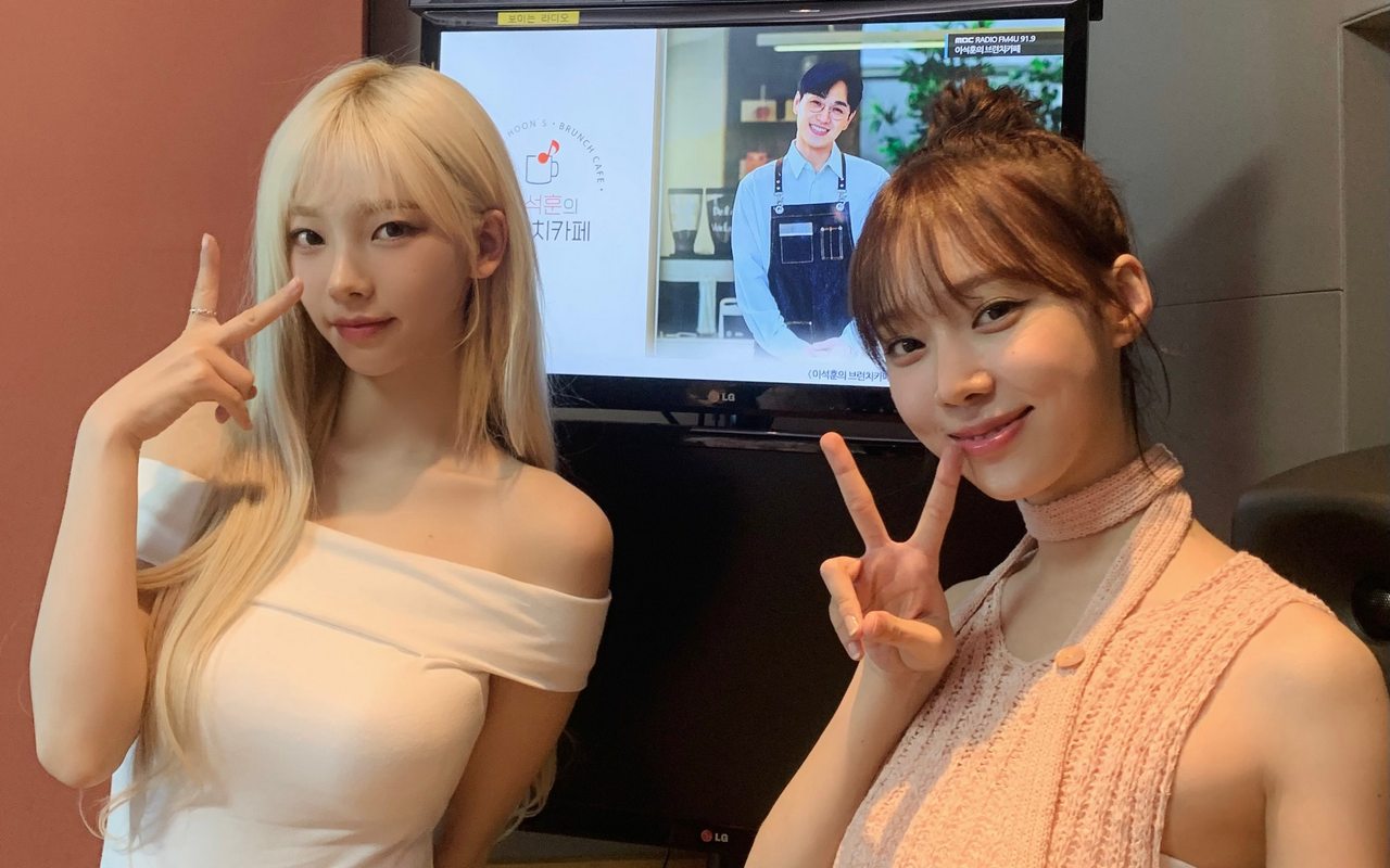 Pinggang Terlalu Kecil, Karina-Winter Gagal Pakai Gendongan Bayi di 'The Return of Superman'