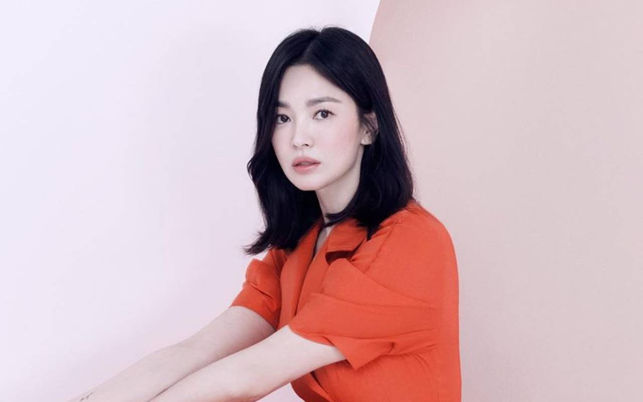 Song Hye Kyo Ambil Bagian dalam Proyek Panduan Bahasa Korea di Museum Seni Terkenal AS