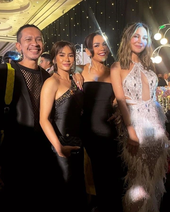 Luna Maya Cs