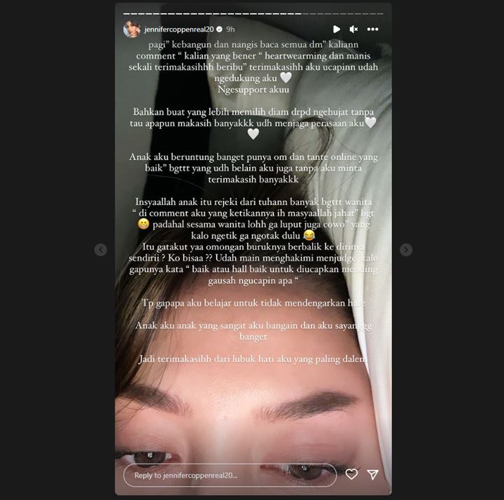 Umumkan Kehamilan, Jennifer Coppen Nangis Usai Dibanjiri DM Hangat dan Manis