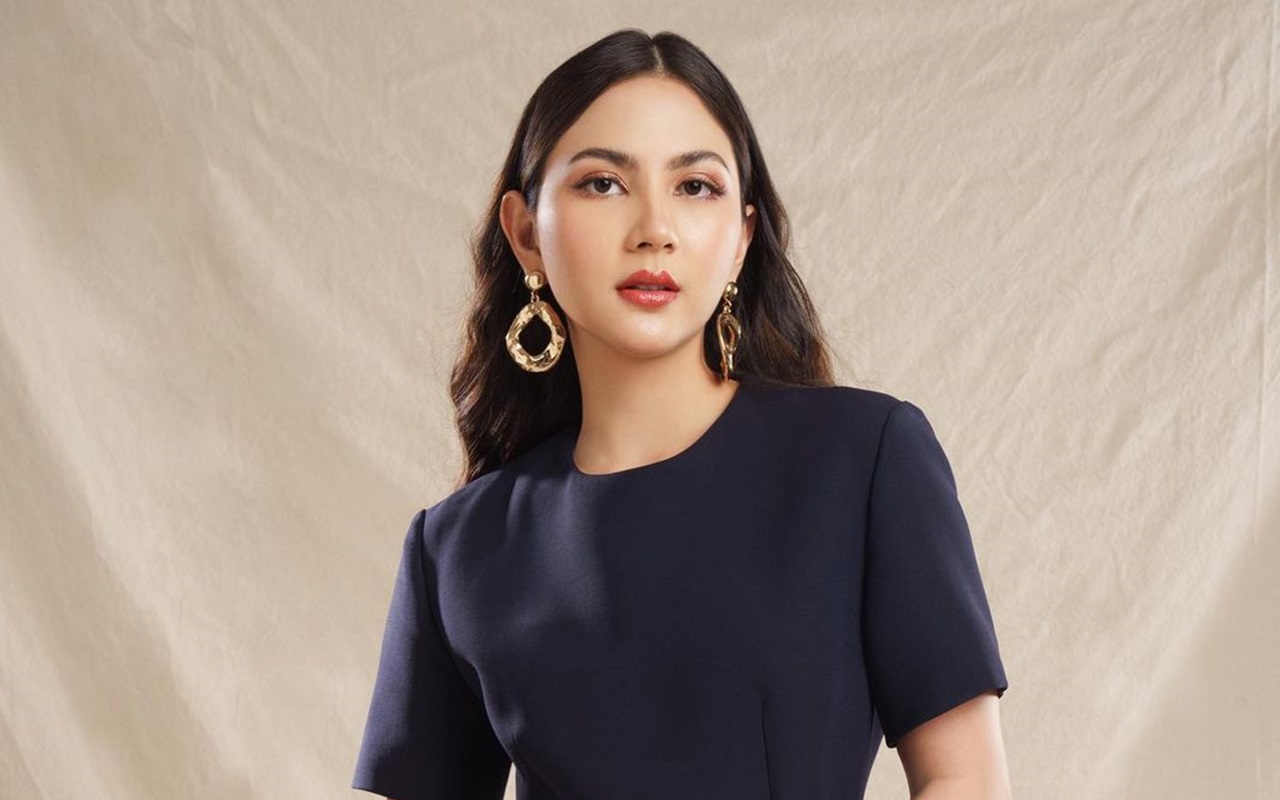 Gaun Mengkilap Jessica Mila di Acara After Party Curi Perhatian