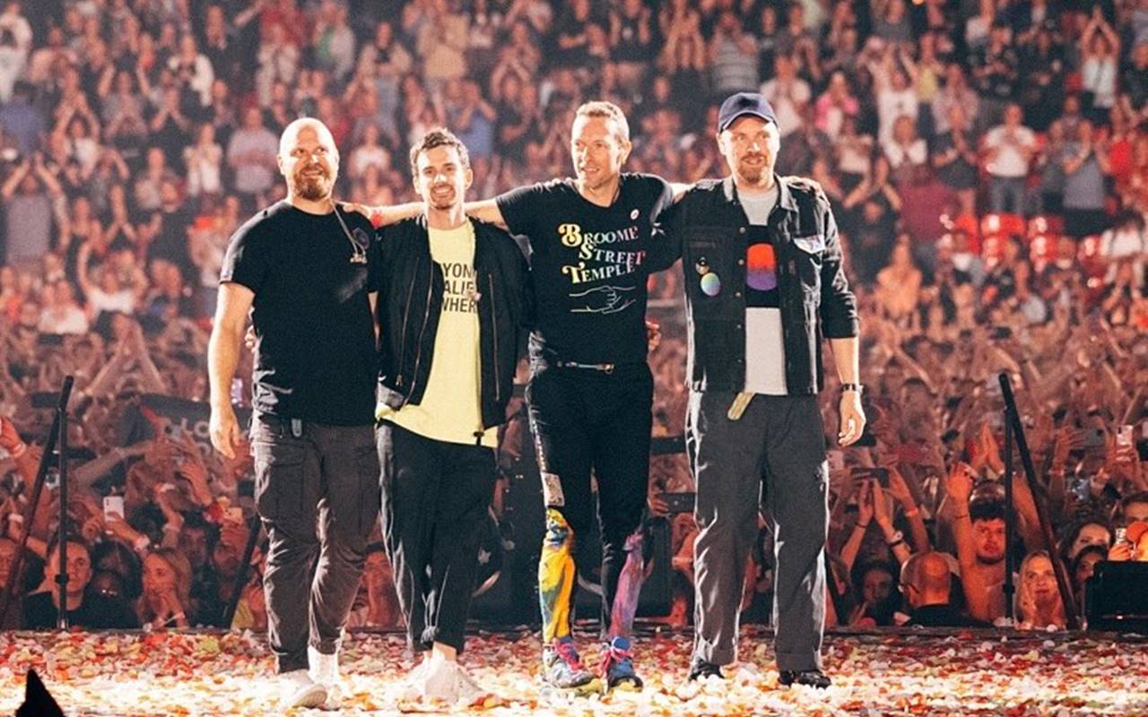 Waspada Fenomena FOMO Usai Heboh Coldplay Konser Di Indonesia, Ini Tips Jitu Menang 'War' Tiket