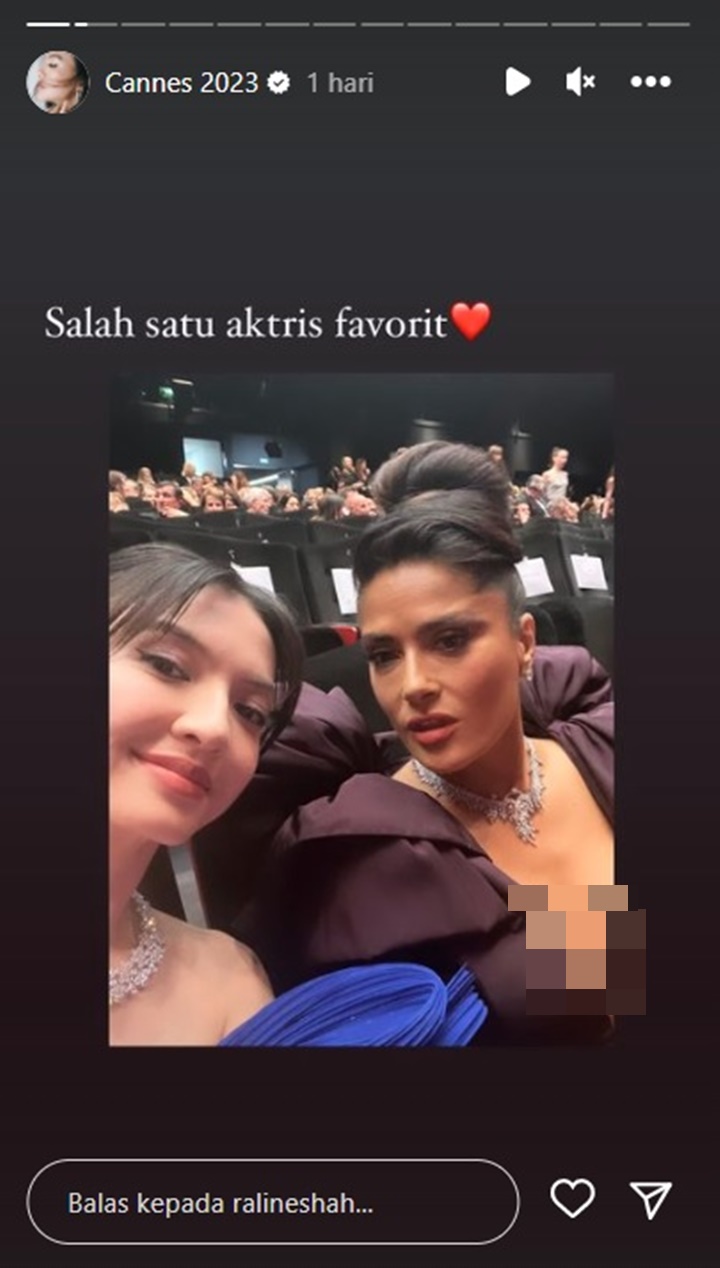 Selfie dengan Salma Hayek