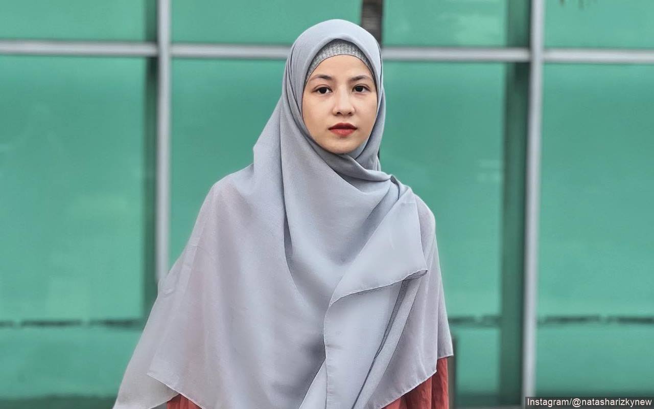 Pesona Natasha Rizky Saat Sekilas Tampil Bercadar Tuai Sorotan