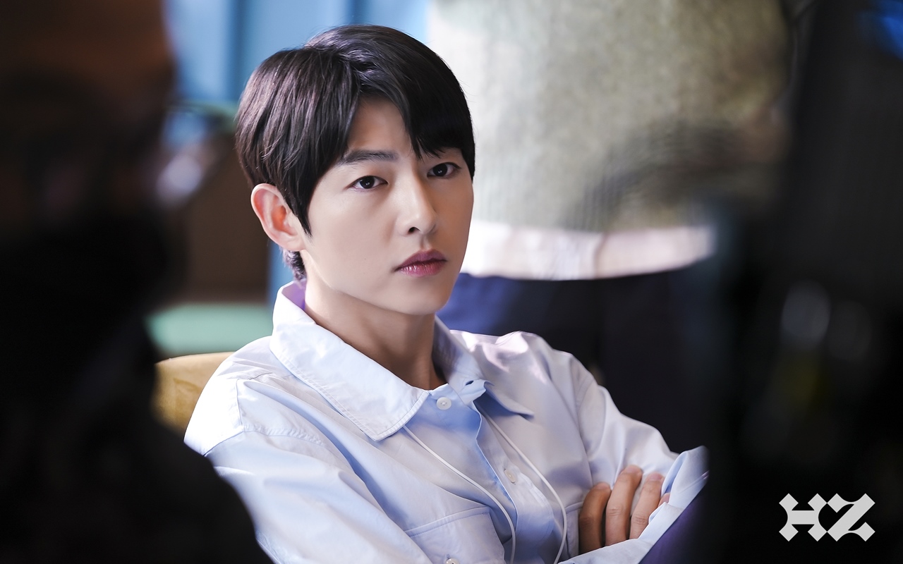 Song Joong Ki Spill Bakal Ke Bali Jelang Sang Istri Melahirkan
