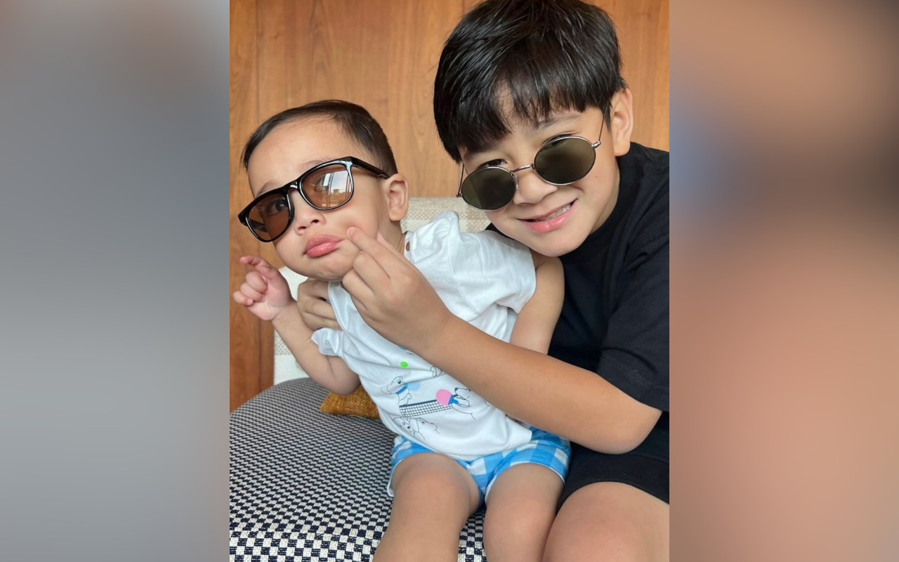 Ikut Rafathar Les Bahasa Inggris, Momen Rayyanza Pintar Jawab Pertanyaan Tutor Bikin Gemas