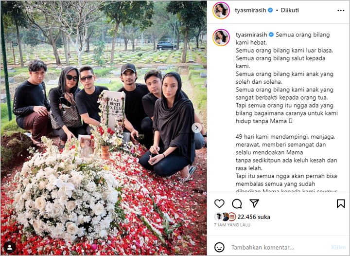 Reaksi Tyas Mirasih Pilu Meski Banjir Sanjungan Atas Baktinya Merawat Sang Ibu