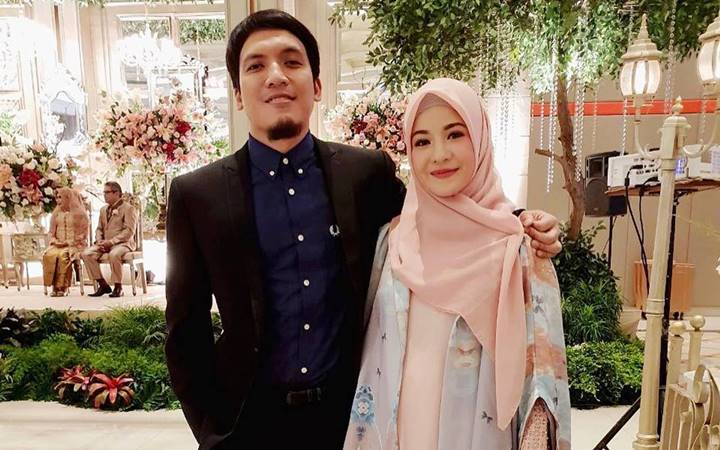 Desta Jawab Logis Soal Kemungkinan Rujuk, Fuji An Dapat Ucapan Terima Kasih-Topik Pagi
