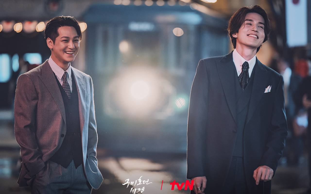 Adegan Haru Lee Dong Wook & Kim Bum di 'Tale of The Nine Tailed 1938' Berujung Komentar Kocak