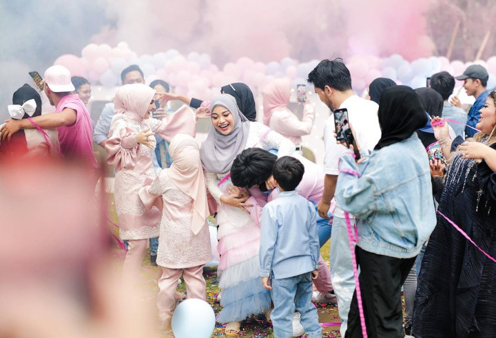 Baby A Kedua Adalah Perempuan