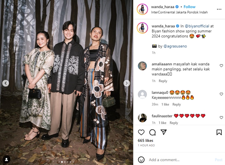 Nagita Slavina Jadi Pusat Perhatian Kala Hadiri Event Fashion Bareng Angga Yunanda