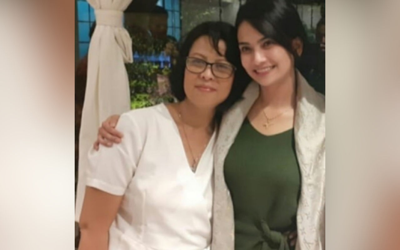 Viral Foto Lawas Vanessa Angel Momong Mayang Yang Masih Bayi, Kenangan Haru Bak Sibling Goals