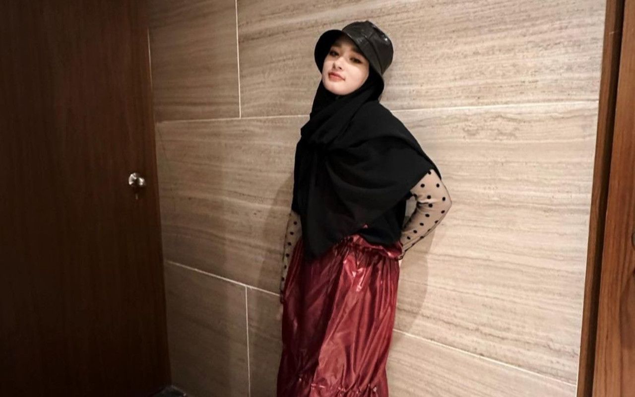 Perjuangkan Hak Asuh, Momen Inara Rusli Diserbu Anak Usai Pulang Kerja Buat Nangis