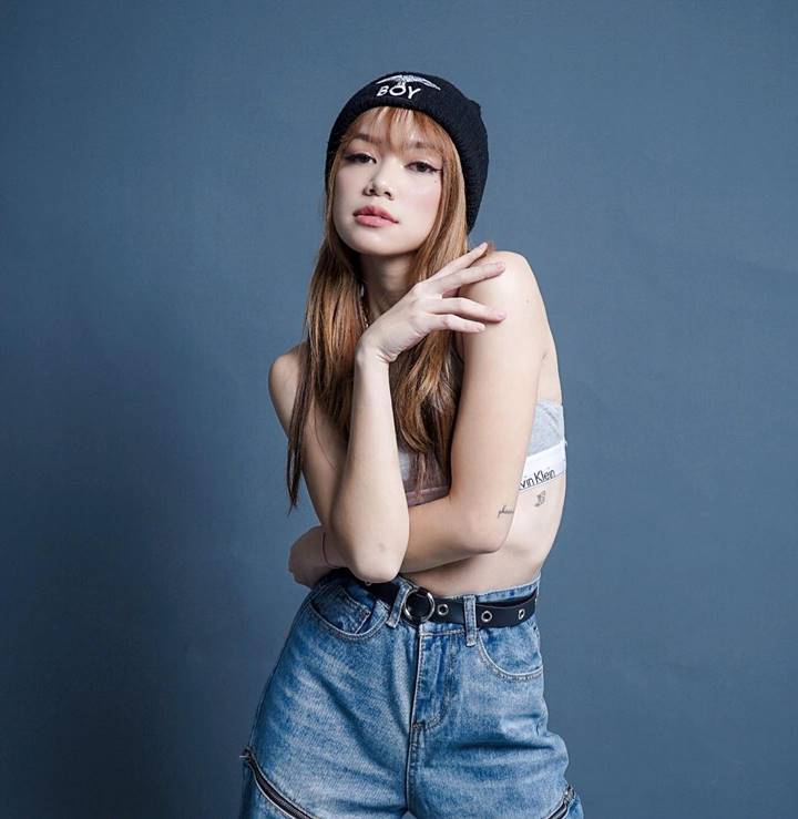Swag Kenakan Style Ala Lisa