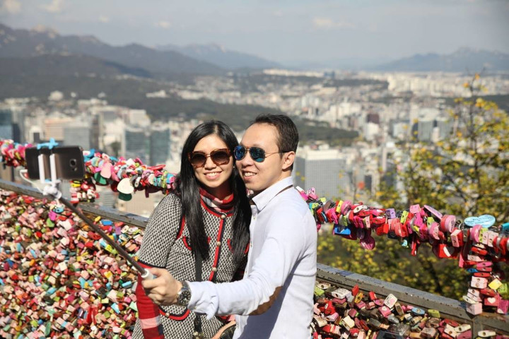 Happy Kiyowo di Gembok Cinta, Seoul 