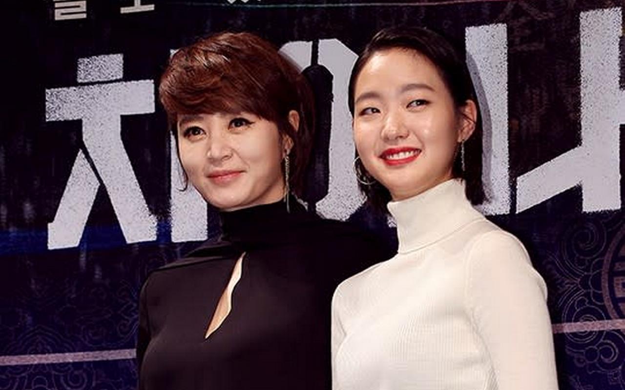 Kedekatan Kim Hye Soo-Kim Go Eun Kembali Disorot Usai Pamer Chemistry Apik Ibu-Anak di Film